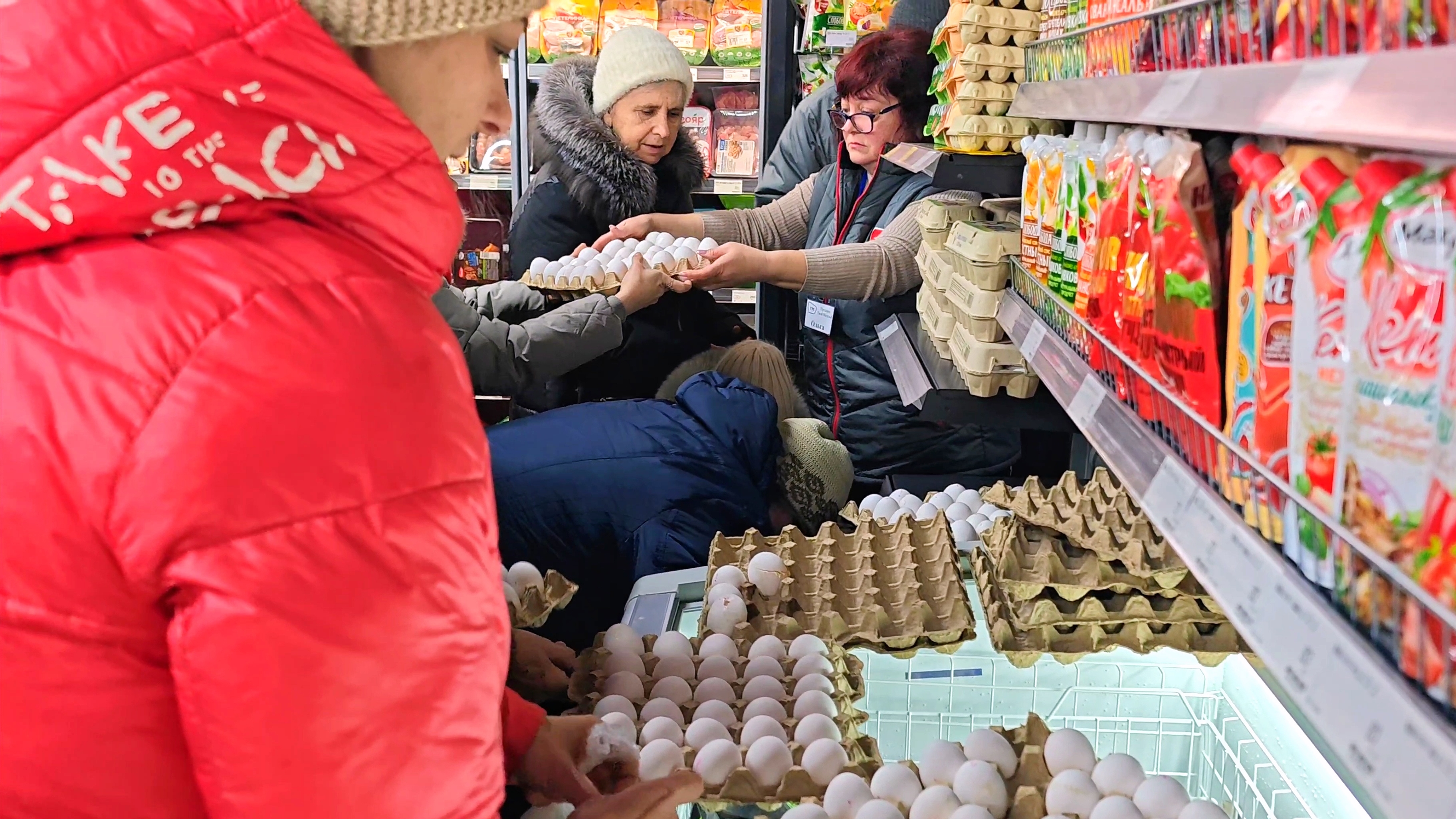МАРИУПОЛЬ Самые дешёвые ЯЙЦА в НОВОМ МАГАЗИНЕ🏬Восстановление и Жизнь СЕГОДНЯ смотреть онлайн