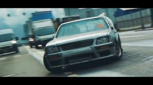 я купил новую тачку и неудачно дрифтанул