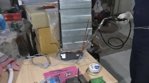 Перепаиваем трубки в кондиционере #焊接铜管 #soldering copper tubes