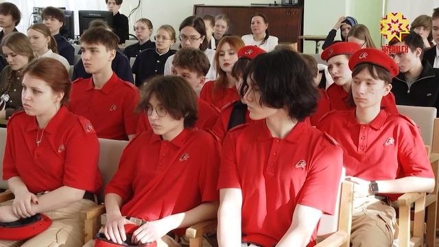 «Наша задача — победить»: участник СВО Сергей Пестов встретился с чебоксарскими школьниками смотреть онлайн