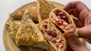 Конвертики из лаваша с начинкой из колбасы, сыра и помидоров