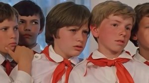 Фрагмент из к/ф "Приключения Электроника".