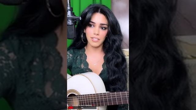 Елена Ереван, поет песни, часть 1, 25. 11. 25 год.