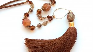 Коричневый сотуар с кисть из вискозы с агатом Вены дракона нат.кожа (2533)