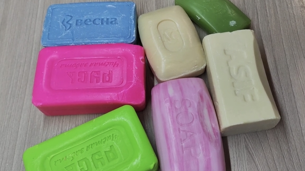 АСМР/РЕЗКА МЫЛА 💚❤️🩵 смотреть онлайн