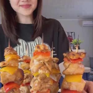 Куриный шашлык в духовке🍖