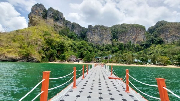 CENTARA GRAND BEACH RESORT AND VILLAS KRABI