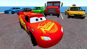 МУЛЬТИКИ ПРО МАШИНКИ МАКВИН: весёлые гонки — прыжки до облаков и искрящие столкновения!