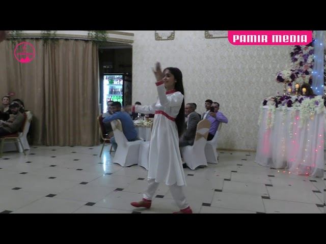 Ясмина & Сирочиддин ракси вахони-помир | Yasmina & Sirojiddin raqsi wakhon - pomir #Лангар смотреть онлайн