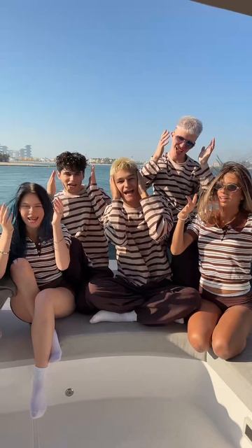 больше нас в тг: AdrenalinHouse