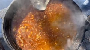 Горячий обед для гостей