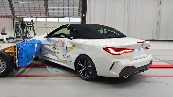 Краш-тест нового BMW 4 серии Cabrio от Euro NCAP на CarMaps.Ru