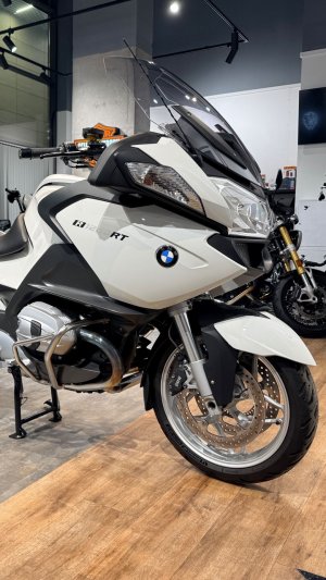 2012 BMW R1200RT Alpine White 24K (VIN WB10*6111)