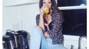 «Тесса ди Пьетро» Лана Дель Рей (из «Вайолет, склонившаяся над травою»)