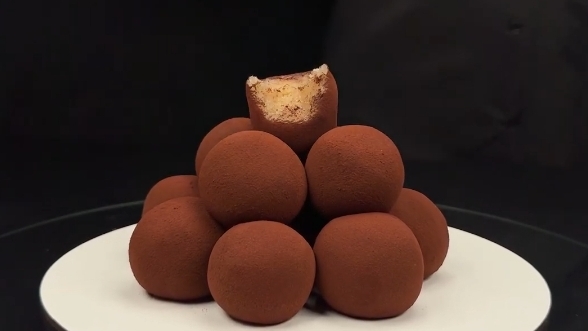 Знаменитый десерт, который сводит с ума весь мир! Рецепт за 5 минут...🍨🍫😋 смотреть онлайн