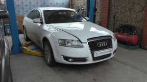 Замена правого внутреннего пыльника привода на АУДИ А6 2008 AUDI A6 2,0 BPJ