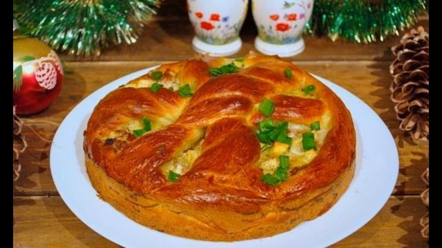 КУРНИК ИЗ ДРОЖЖЕВОГО ТЕСТА С КАРТОШКОЙ смотреть онлайн