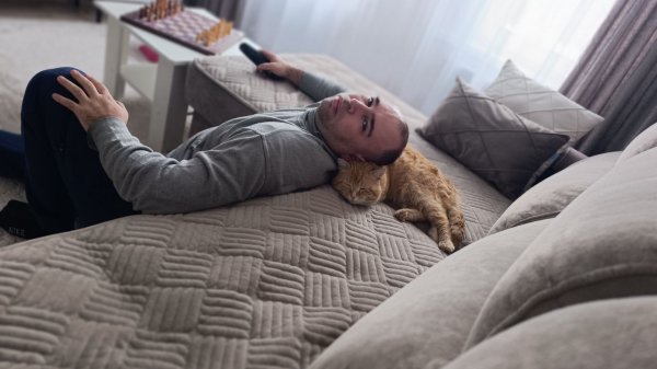 КУПИЛИ КВАРТИРУ В РОССИИ/ВСТРЕЧА С ХОЗЯИНОМ/НАМ ШТРАФ И НЕПРИЯТНОСТИ НЕ НУЖНЫ/