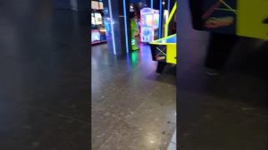 сижу в канитиатре