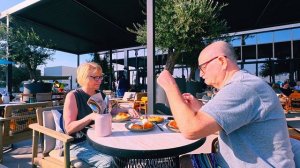 2026.02.09. ОАЭ. Рас-эль-Хайма. Rove Al Marjan Island. "Завтрак" ...