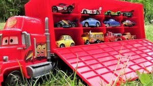 Видео для детей. Большой фургон приехал забирать своих мини автомобилей. #дети#видеодлядетей