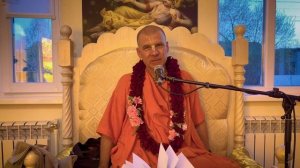 Почему мы берём пример у Арджуны?