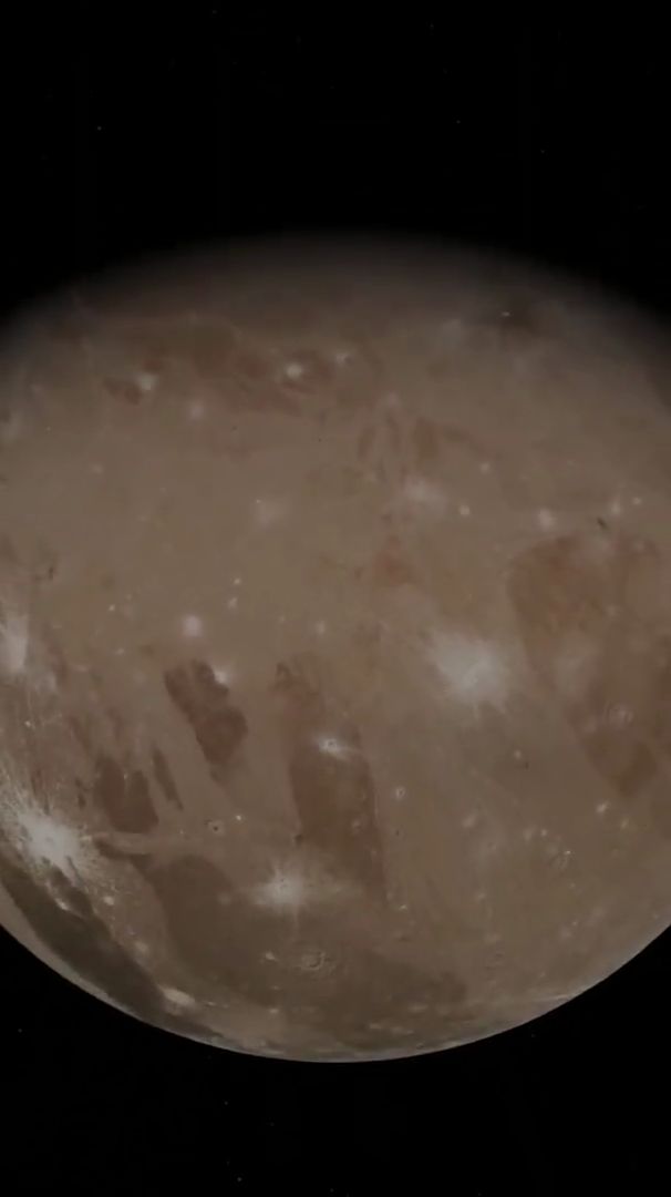 Полярные сияния на Ганимеде Полярные сияния на Ганимеде