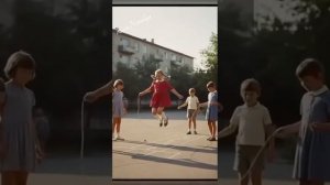 МОИМ РОВЕСНИКАМ.
ПЕСНЯ О СОВЕТСКОМ ДЕТСТВЕ...