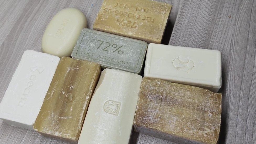 АСМР/РЕЗКА МЫЛА смотреть онлайн