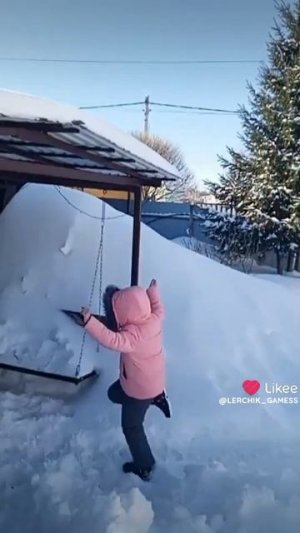 танцульки /гуляем и снимаем влог с лп💗танцульки от LERCHIK_GAMES🩵 шорс