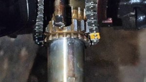 Ниссан прикол с цепью