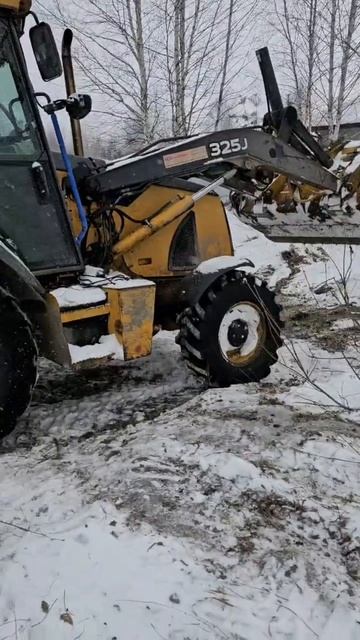 **🏗️ СТАРТ СТРОИТЕЛЬСТВА! Верхнее Дуброво, ул. Олимпийская. Начали подготовку участка под фундамент