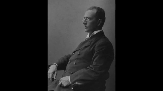 Хельге Ниссен ( бас- баритон)