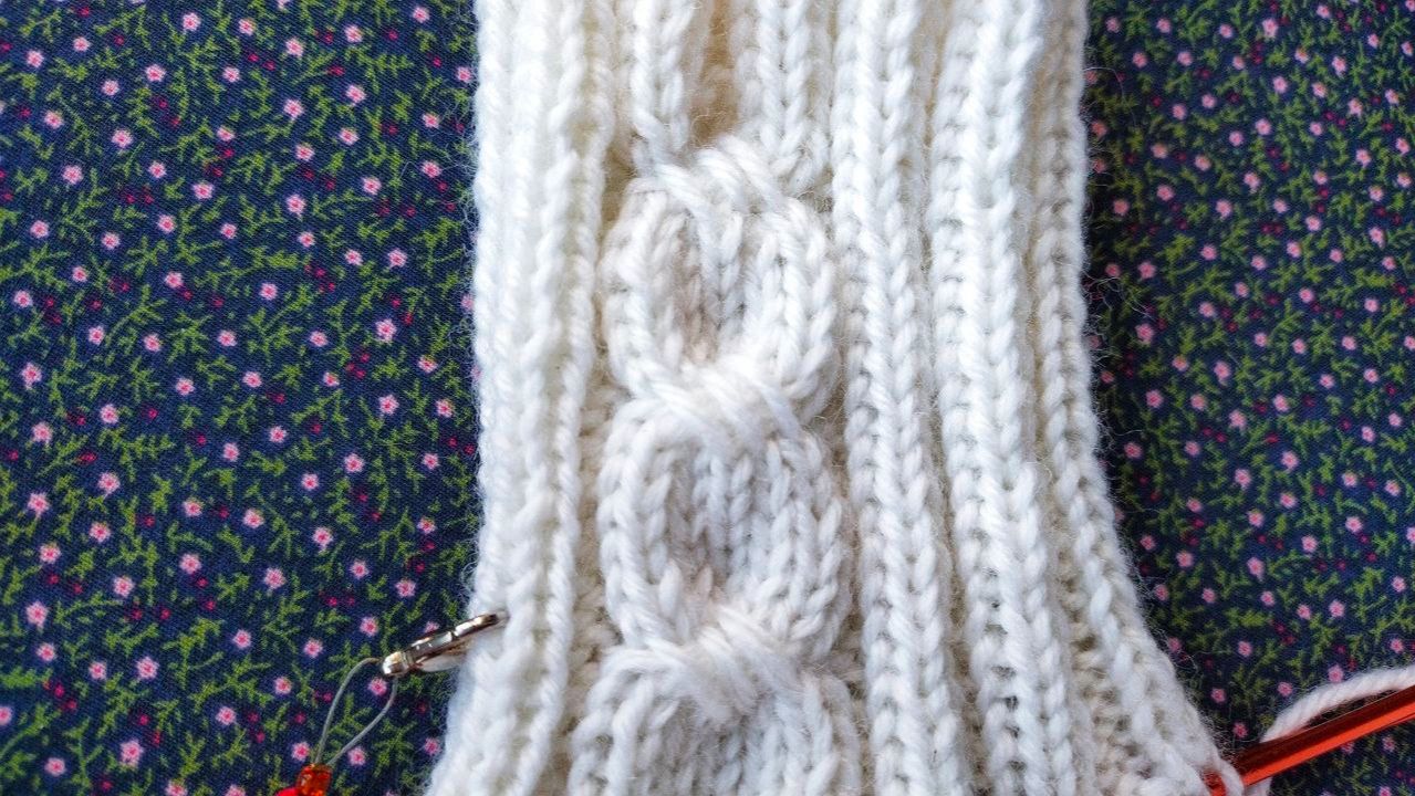 Такую косичку вы ещё не вязали / косичка с секретом / интересно вяжется.