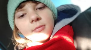 Даша и Вика играют в мисс лемонс