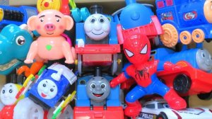 Человек паук спасает паровозика Томаса и его друзей. Видео для детей. #дети#видеодлядетей