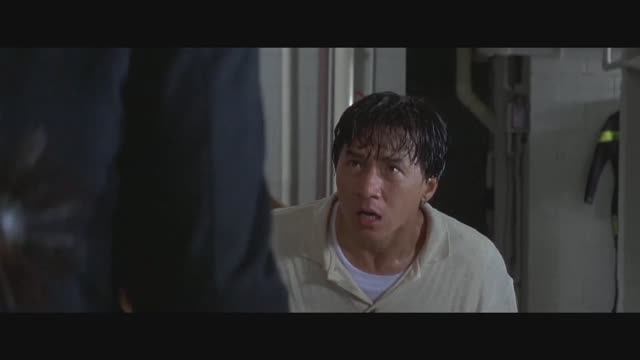 Полицейская история 4: Первый удар: Сцена с ядовитыми морскими ежами (Американская версия)