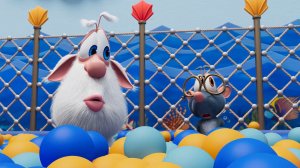 Буба режит овощи.Буба.Буба повар