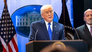 Трамп объявил о повышении глобальных пошлин на импорт в США до 15%
