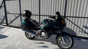 Обзор мотоцикла Honda nt650v, 2002год.