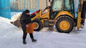 "Трактор покажет, на что способна лопата."