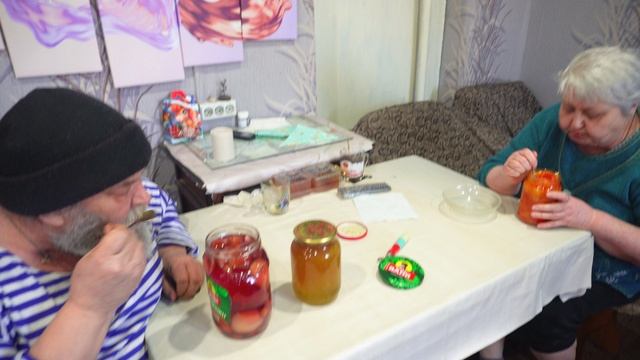 Только сами ДЖЕМЫ ВАРЕНЬЯ И КОМПОТЫ БОЛЬШЕ НЕ ПОКУПАЮ смотреть онлайн