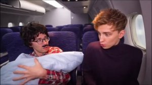 Типы людей в самолете RYTP С ребенком