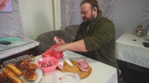 Мама дала нам задание для будущего кулинарного шедевра ПОДВАЛ ИЛЬИЧА