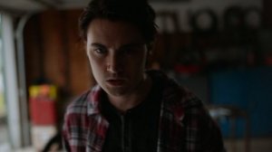 Школьные духи 1 сезон 2 серия «Виноваты наши шрамы» (сериал, 2023)