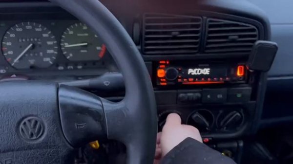 2_5402627829651246628