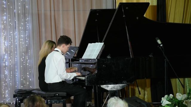 Тимур Максимов - Паккард цвета шерри (Егоров Николай, преп. Ковисова В.В.)