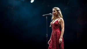 Один звонок.