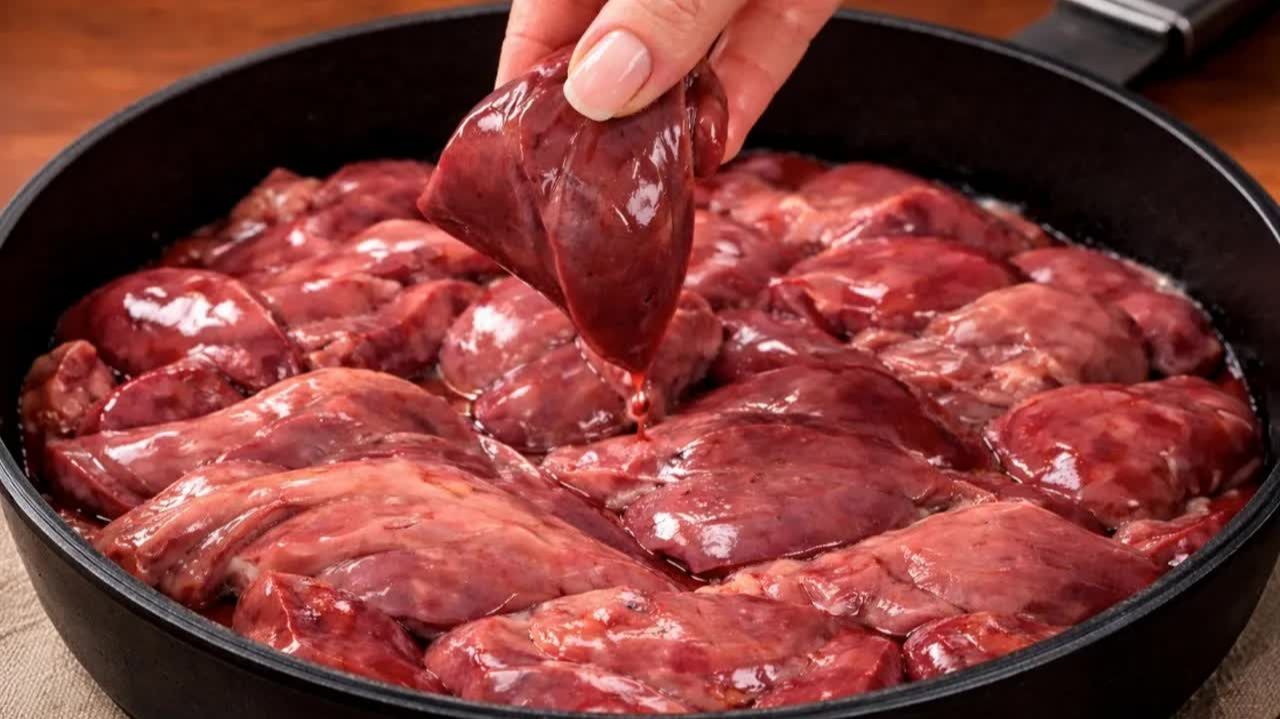 ТАК куриную печень вы еще не готовили! Вкусно, просто и доступно! Запеканка с куриной печенью. смотреть онлайн