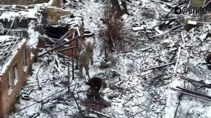 ❗🏳⚡Надоело быть "мясом": Парочка из "Скалы" сложила оружие и сдалась нашим бойцам в районе Гришино